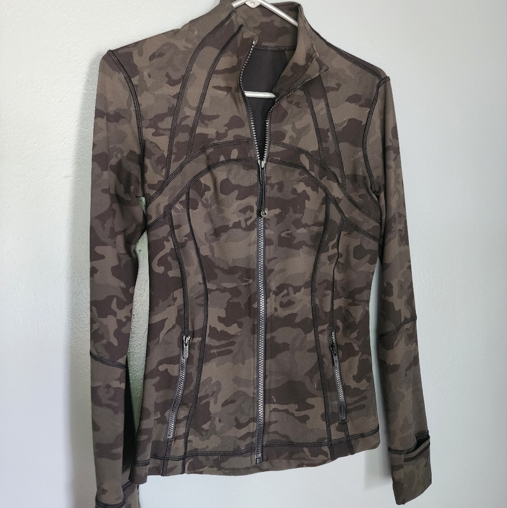 Lululemon zip up